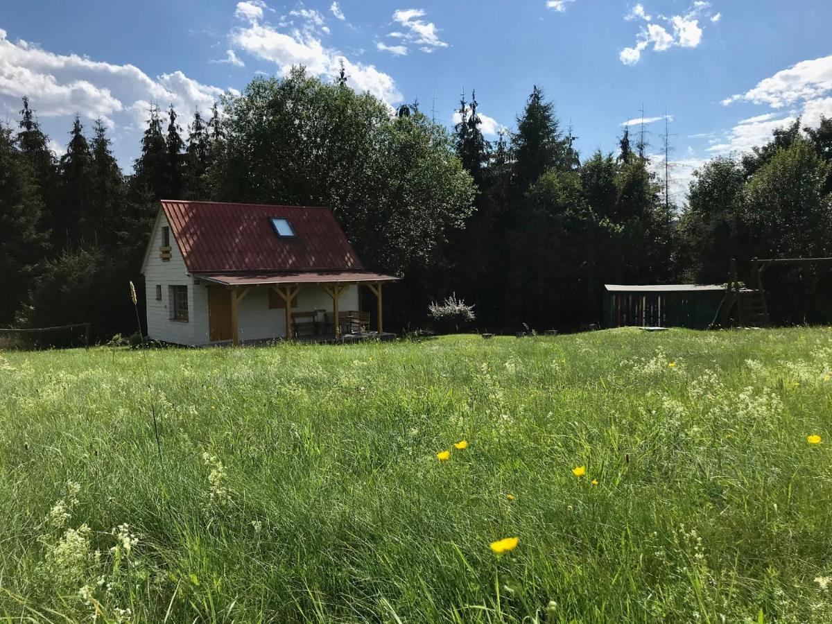 Chata Na Konci Louky Micov-Susice Buitenkant foto